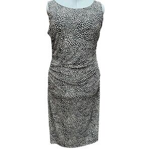 Norma Kamali Black and White Ruched Sheath Midi Dress